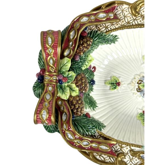 Fitz and Floyd Classics Christmas Florentine Oval Bowl 10” x 8” in Box-Excellent - Picture 3 of 11